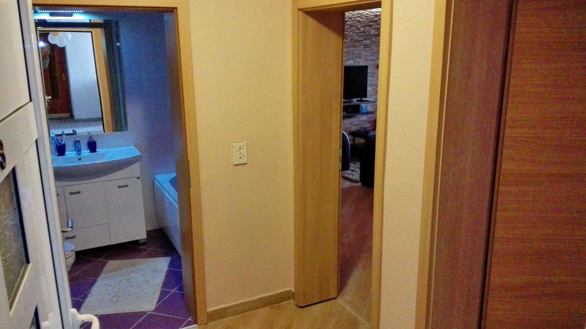 Apartments Abramovic 2 ストモレ 部屋 写真