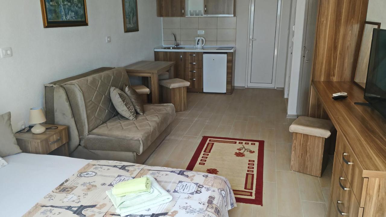 Apartments Abramovic 2 ストモレ エクステリア 写真
