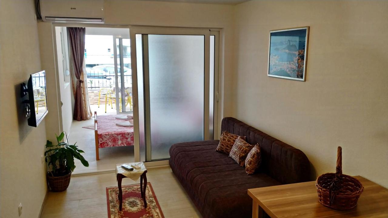 Apartments Abramovic 2 ストモレ エクステリア 写真