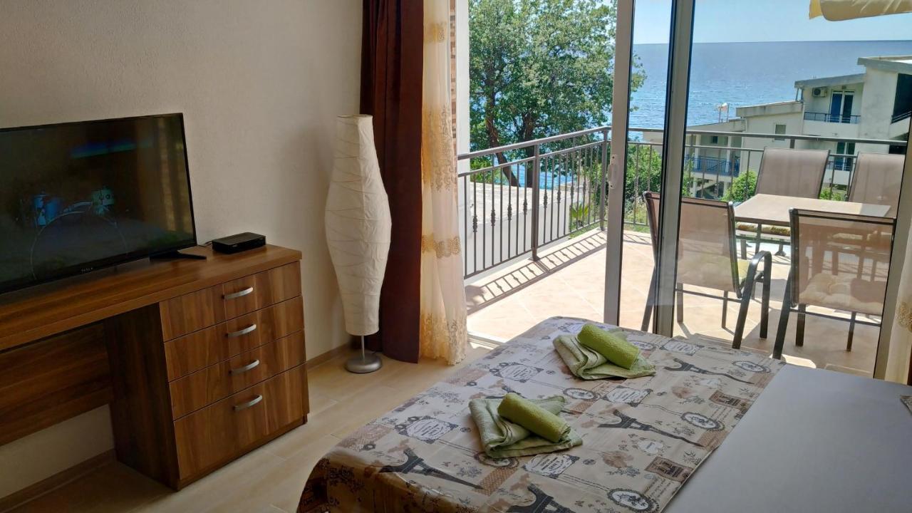 Apartments Abramovic 2 ストモレ エクステリア 写真